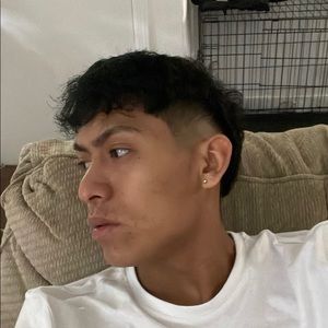 Meet your Posher, Deyvi